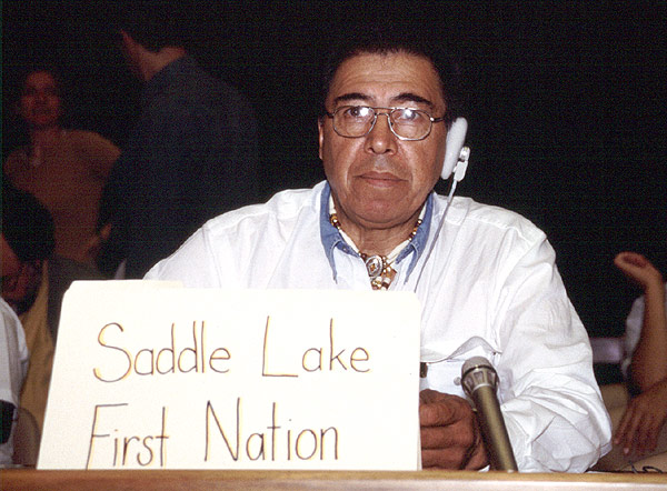 ...wie auch Vertreter Indigener Völker (Foto: Oliver Kluge 2000)